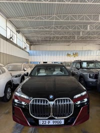 BMW 2023 760I اعلى فئة X-Drive  مغلفة ppf ب الكامل  وارد امريكي بدون ح...