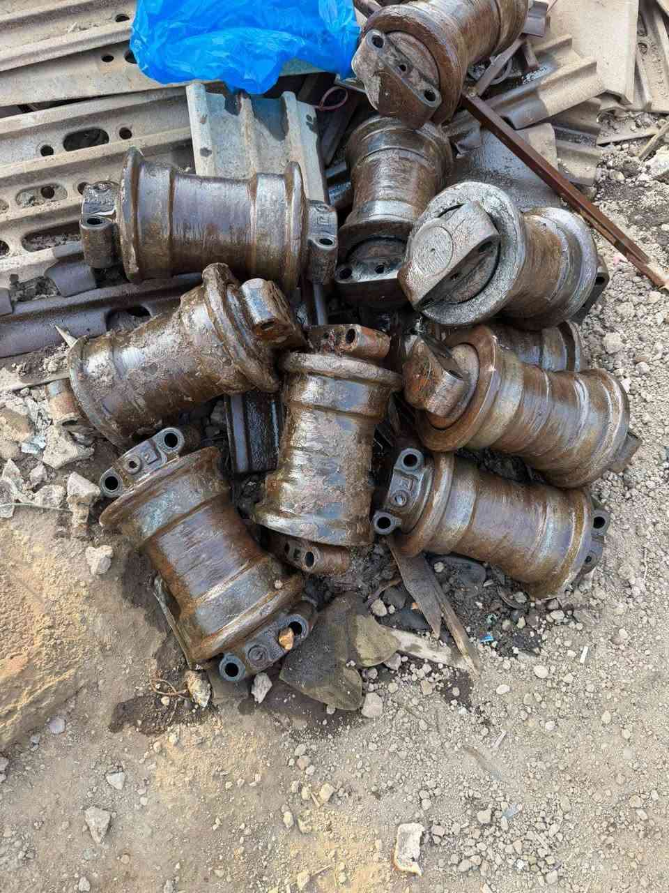 رولات مستعمل للبيع التصال علأ الرقم ***********//***********
