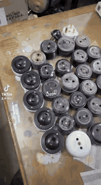 للبيع كلمن وسعره ***********
