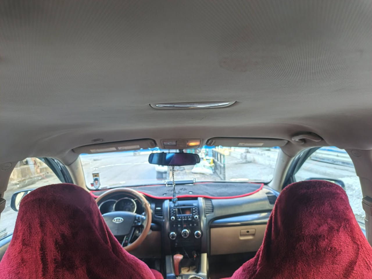 سلام عليكم كيه سورنتو للبيع
موديل 11 وارد أمريكي مكفولة من الضربه والمعجون
بيه صبغ جماليه 3 قطع رقم ديالى 
حداديه جديده تخم تاير جديد
دوشمه جديدة محرك 4 سلندر مكفول
السعر 125 وبيه مجال 
المكان النجف الأشرف ***********
مكلف بلنشر
