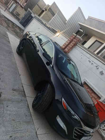 السلام عليكم
ماليبو بلاك اديشن موديل 2023 
 فئة الفول مواصفات 1/1 بريمير 
محرك 1500 توربو 
ماشيه 55  ماشيه فقط 1000 بالعراق دخول جديد 
ويل 19 

المواصفات

تشغيل عن بعد 
كيج إلكتروني +شاشة إعدادات 
سستم سماعات من ( Bose ) صوت عالمي
حساس دهن السيارة 
شاشة كبيرة
بصمه
بانوراما
قيادة شبة ذاتيه
تحديد مسار
مثبت سرعه 
نظام أوامر صوتيه
رادار داتاشو بالدشبول تفاعلي
تحديد بعد مسافة الرادار الأمامي 
مقاعد خزن 3 وضعيات + خزن مرايات جانبية
مقاعد جلد كهرباء السائق والراكب
مقاعد تدفئة + تبريد 
ستيرن تدفئة
مرايه وسطيه تعتيم
مري جانبيه ( قلاب )
كامرة دوارة
اوتو ستوب 
تبريد قطعتين + مناخ منفصل + شاشة إلكتروني 
أناره محيطيه بلادي + اضاءه داخل يدات الأبواب 
منافذ طاقة وشحن امامي وخلفي 
بث واي فاي داخل السيارة 
نظام نافيكيشن ( ملاحة )
4 جامات اوتو 
ابل كاري بلي اوتو
سترين فول تحكمات
داخل صاج جوزي
بورد كهرباء خلفي

السياره بدون قطره صبغ كلها بلادية فقط دعامية مبدلة وبعدني مصابغها 

رقم بغداد معوقين تجيك وكالة جاهزه والمعوق ولد طيب بيتهم بالدوره السعر 145  مكان  السياره بغداد حي العامل خلف هايبر ماركت للاستفسار ***********
