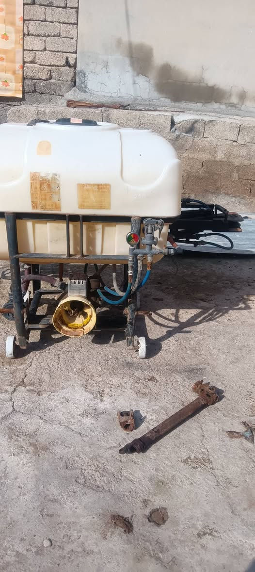 للبیع مرشە ناثره سعر مناسب  300مجال مکان قضاء بردرش قریب موصل ***********  *********** بی واتساب
