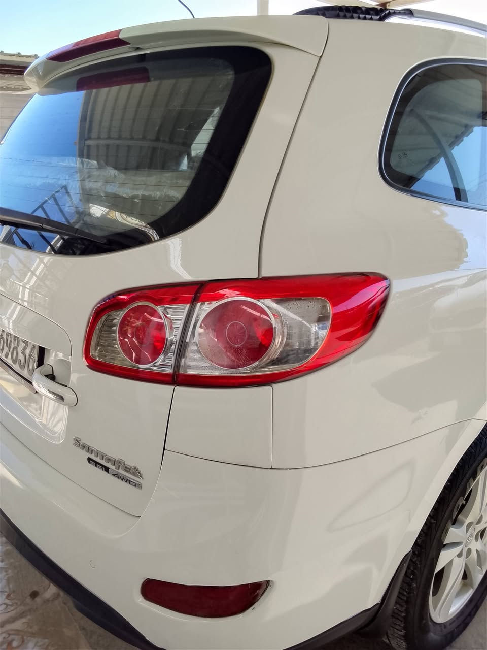 السلام عليكم اخوان
سنتافيه موديل 2011  واردخليجي كفاله عامهه  لون ابيض رقم اجنبي فول مواصفات ما عدا البصمه كير ومحرك وصدر وحداديه خير من الله حيل حلوه السياره أحله من الصور السعر 145$ وبيه مجال حك جيتك للاستفسار ***********🤍
ملاحظه /ترهم مراوس حسب القناعه واذا مو شراي لادكك

