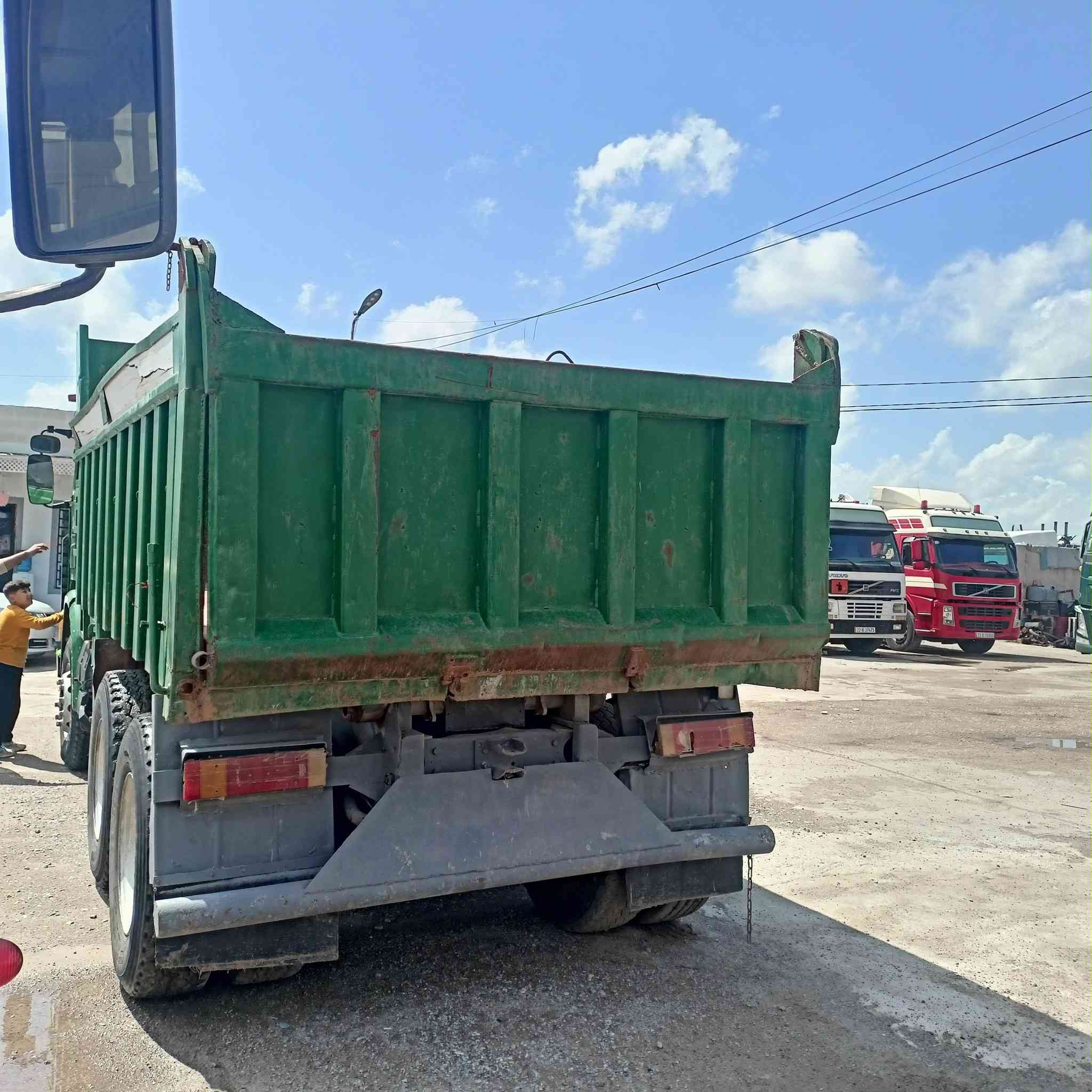 سكانيا قلاب سكس ويل مجموعه شفت فالفو شيطان بلادي طويل محرك (6) كورات كير 3×3 بودي سويدي رقم وسنويه وهوه جديد كير محرك شرط شاصي مكفول قماره بدون صبغ سياره جاهزه بدون نقص شرط التحويل 
موديل 1996
سعر 190$
عنوان كركوك طريق المطار مقابل جسر حزيران 
معرض المتوكل 
***********
***********
***********
