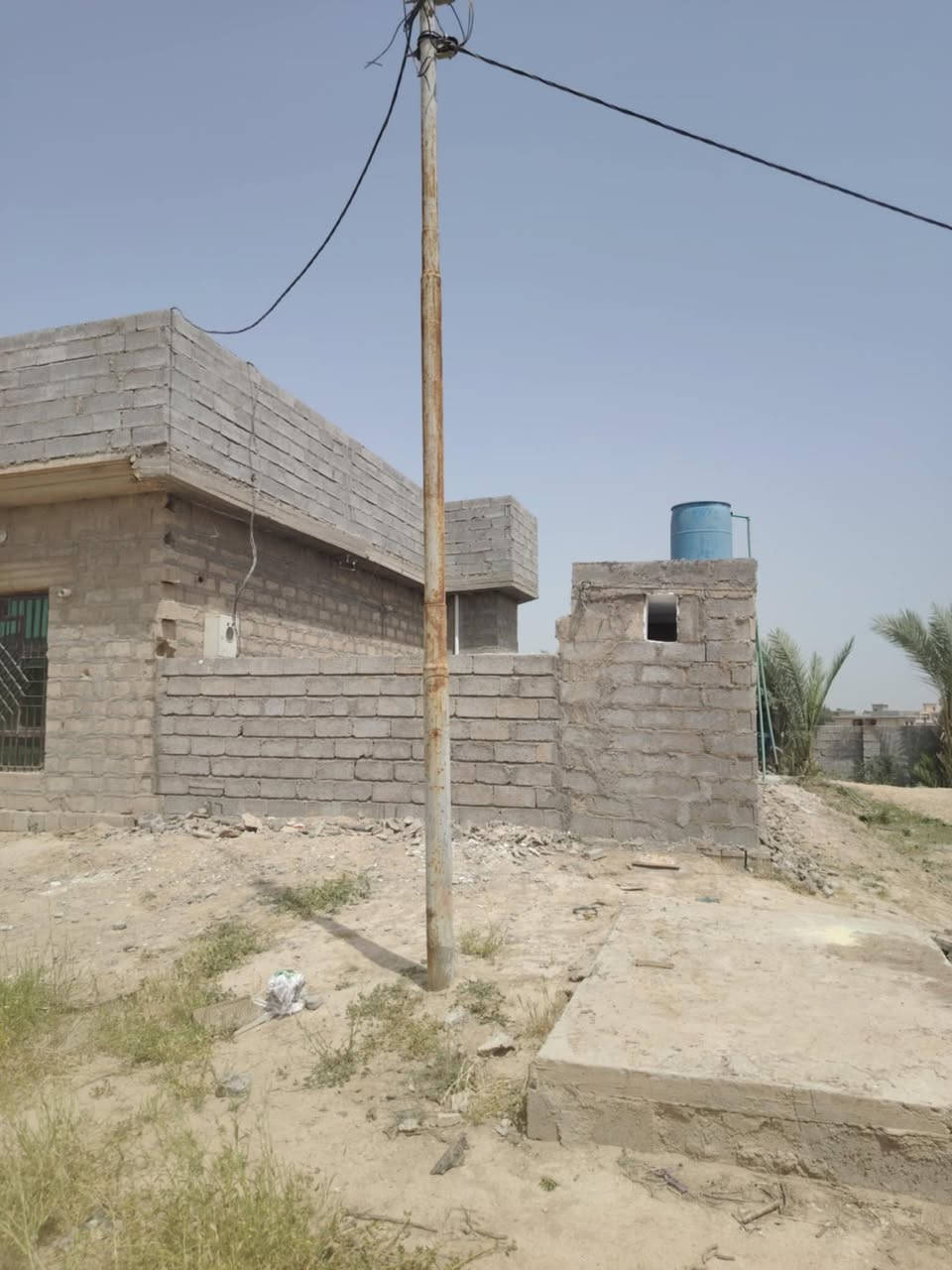 بيت مع أرض مساحه دونم للبيع

العنوان الشهابي قرب جامع الشهيد حامد عبد عباس

الرقم (***********)
