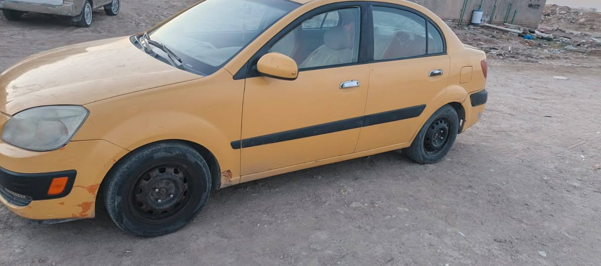 سلام عليكم
كيه ريو موديل 8

امريكي 

سياره بيها فخذه 

محرك بيه ضعف 

كير جديد اوتو 

تبريد عاطل 

رقم نكليزي بسم صاحبها  

مصفره من كلشي شرط المداور 

والباقي جاهز سياره 

مكاني ناصريه المركز 

سعر ،.50 وبيها مجال 

للعلم انه مكلف بنشر رقم صاحبها بلمنشور

+9647805661992
