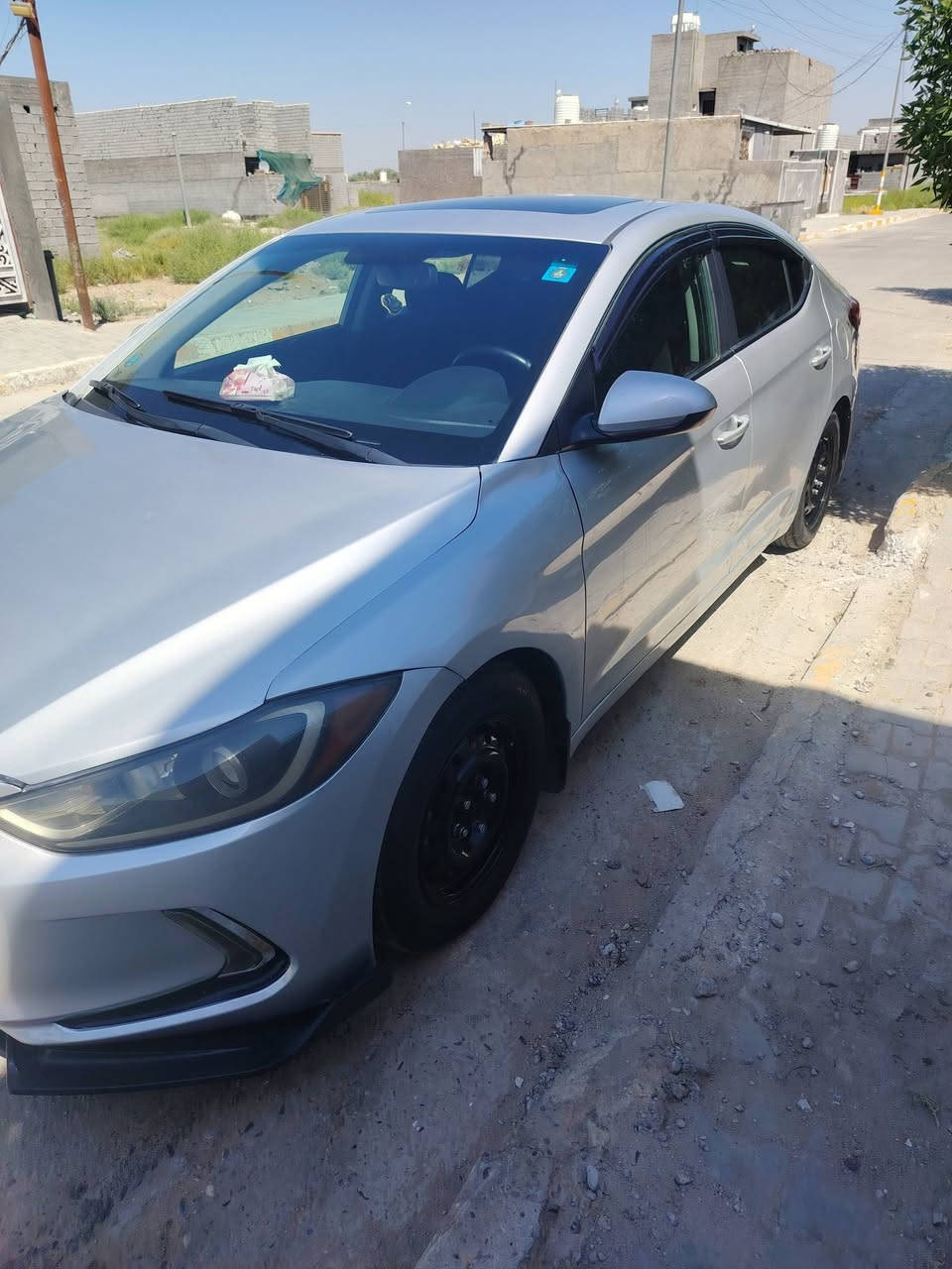 سلام عيلكم الانتره١٧ محرك وكير مكفول فول صدر جديد تخم تاير دبريد ثلج *********** بغداد سعر ١١٤ وبيه مجال
