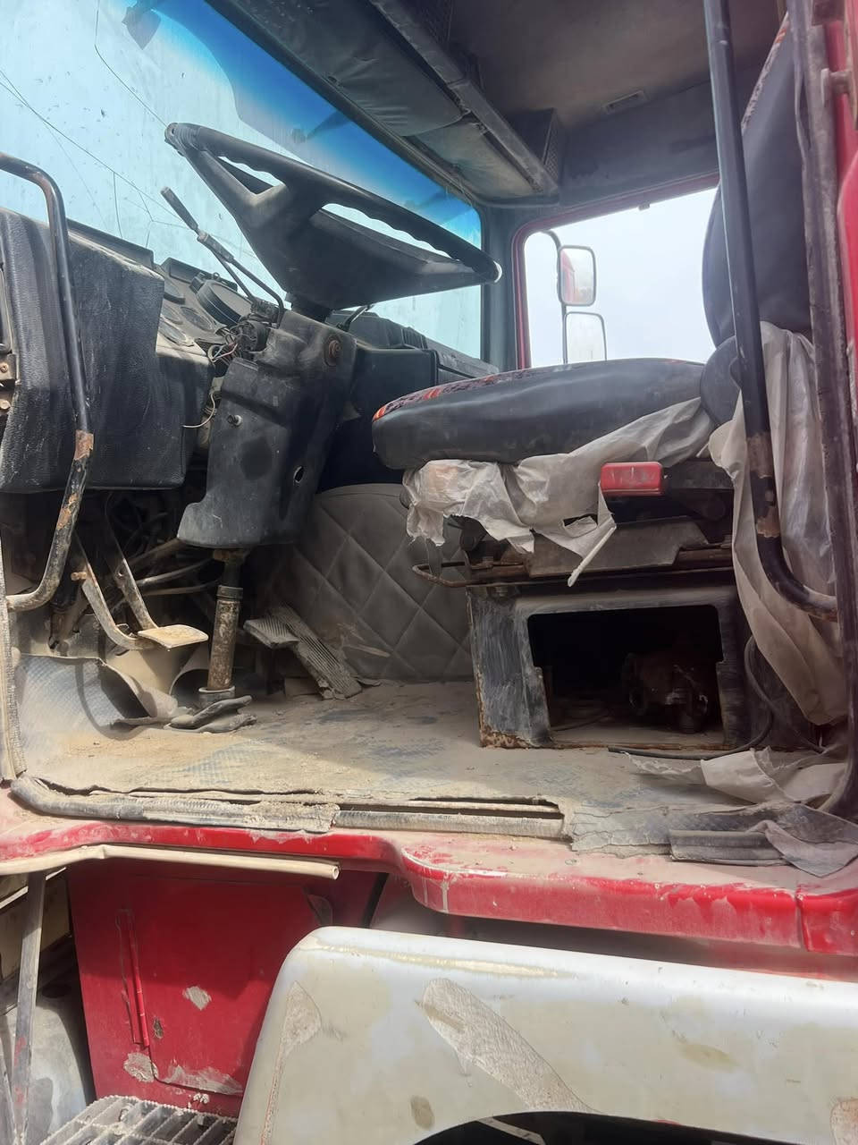 فالفو موديل ٨٩ كير مكينه اكسل جديدة حموله ١٦الف رقم إنكليزي أنبار السعر 

٩٠ورقه وبيها مجال 
الاستفسار 

***********
