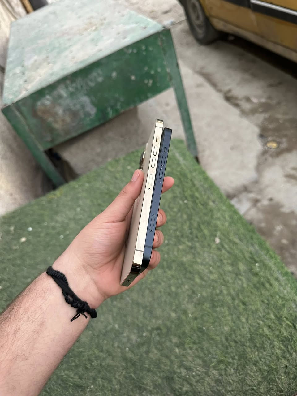 اجهزه عدد2
الأول 13برو ماكس

ماستر شرق اوسط 

256بطاريه100مستبدل تفصيخ

الون الذهبي كله شغال كامرات ✅اتصال ✅سيمكرت✅فيس ايدي ✅كله شغال بدون عطل وين متريد تفحص قطعه نضيفه ومرتبه 

تجي تفحص لحدً ماتمل شرط 

شاشه 3خيارات مستبدل شرط تفصيخ وين متريد تفحص الجهاز زلغ مابي ومكفول من العطل 

السعر;490وبي مجال بسيط

الثاني 13عادي

ذاكره 128بطاريه75

ماستر AAAشرق اوسط

الون النيلي شرط لامفتوح ولا مصلح

وتر بروف شرط مامبدل كلشي تجي تفحًص ع راحتك تفحص حاسبه تفحص وين متريد 

كله شغال كامرات ✅اتصال ✅سيمكرت✅فيس ايدي ✅ كامل مكمل قطعه مرتبه السعر 365 وبي مجال بسيط مكاني بغداد مدينه الصدر الاجهزه يرهمن بيع ويرهمن مراوس رقمي*********** واتساب وبخدمتك
