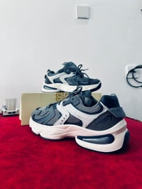 احذية رجالية • جودة عالية • توصيل مجاني