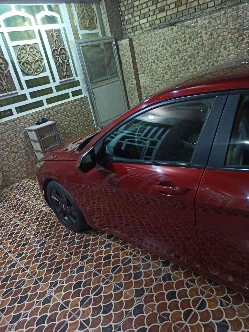 السلام عليكم سياره النترا 2023 لون احمر رقم بابل انكليزي بسمي سنويه جديدة سياره امريكي حادثها جاملغ وبنيد وبيها باب خلفي بارد قليل بدون صبغ السياره مواصفات رادرات تشغيل عن بعد توقف ذاتي كامرة شاشه سياقه ذاتيه وباقي المواصفات الالنترا المعروفه السياره كامله وجاهزة معروضه 147 ماشيه 57600 سبعه وخمسين وستميه واي استفسار اني حاضر رقمي *********** وبيها مجال لشراي سهله مكاني بابل
