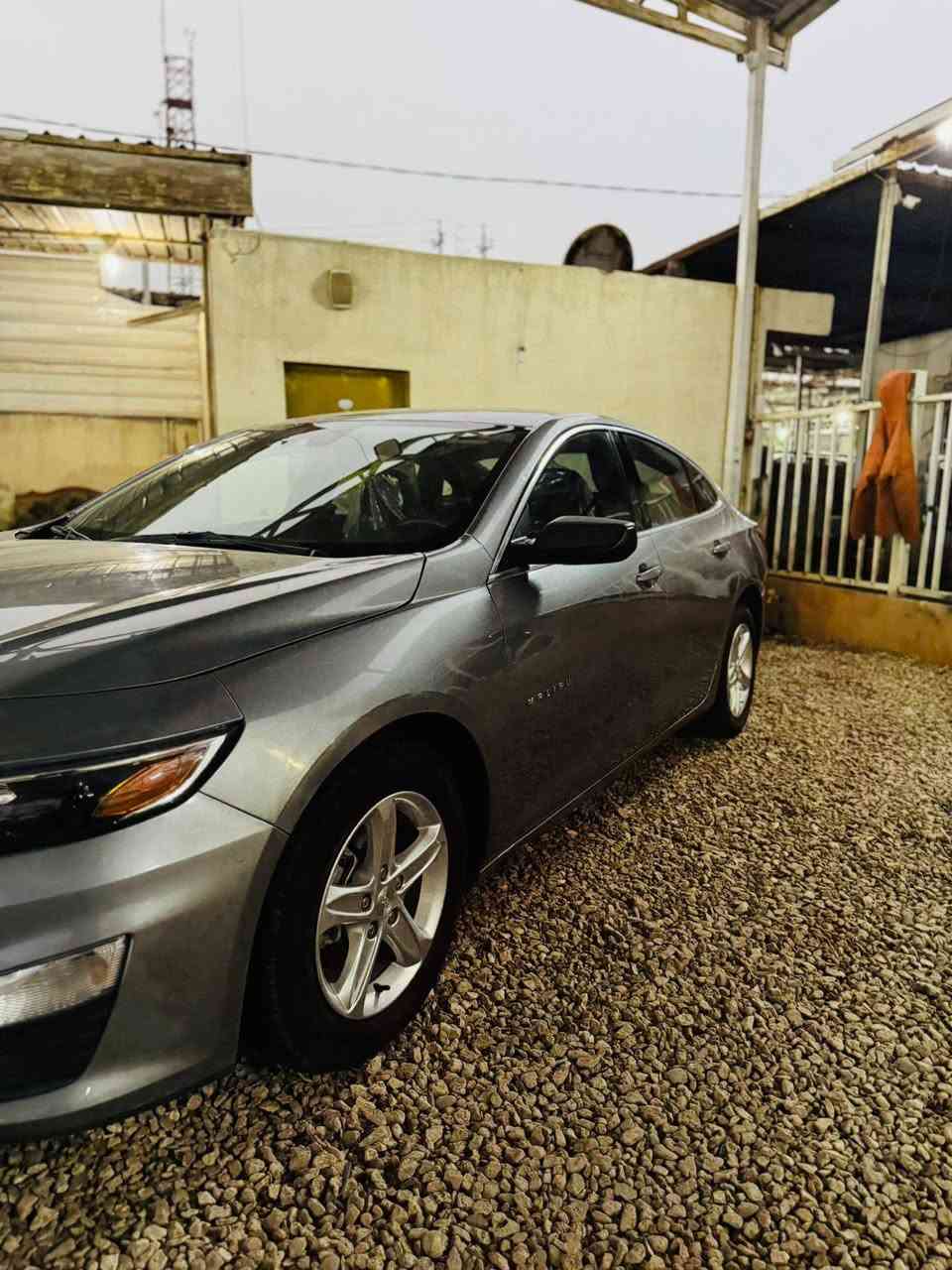 ما يبغى موديل 23 للبيع***********
