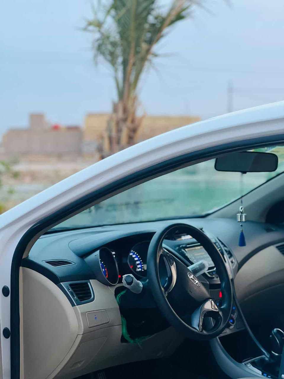 سلام عليكم
سياره هونداي النترا
موديل 2016
مكفوله كفاله عامه من الضربه والصبغ 
مكينه وكير مكفولات 
حداديه وتخم تاير كله جديد 
مكاني الديوانية 
 مامتواجد فيس 
 اتصل 
***********
