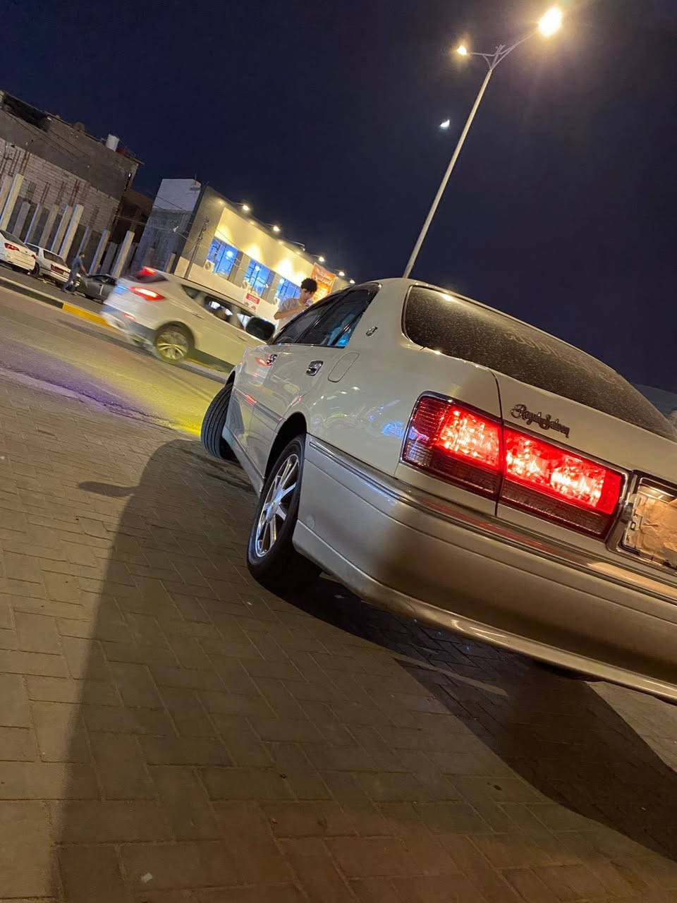 جنون 2003 خضراوي كرستال اصل 
دكمتين ديفور الصغير عليها ادامه كامله انسه الادوانز
بلكات نوزلات مجاول عبوة بانزيل كله يابان اصلي
تخم تاير حداده اماميه حداده خلفيه عربانه خلفيه دبلات دسكات مشط ستيرن 
اريل وي السكن زينون عالي بروجكتر زينون كله اصلي ابو الضمان تبريد وي السويج شرط ماتصرف عليها ربع جاهزه من الدعاميه للدعاميه كص قماره فقط 
عليها رقم شاغر اسليمانيه 
العنوان بصره 
السعر65وبيه مجال للشراي
رقمي***********2
