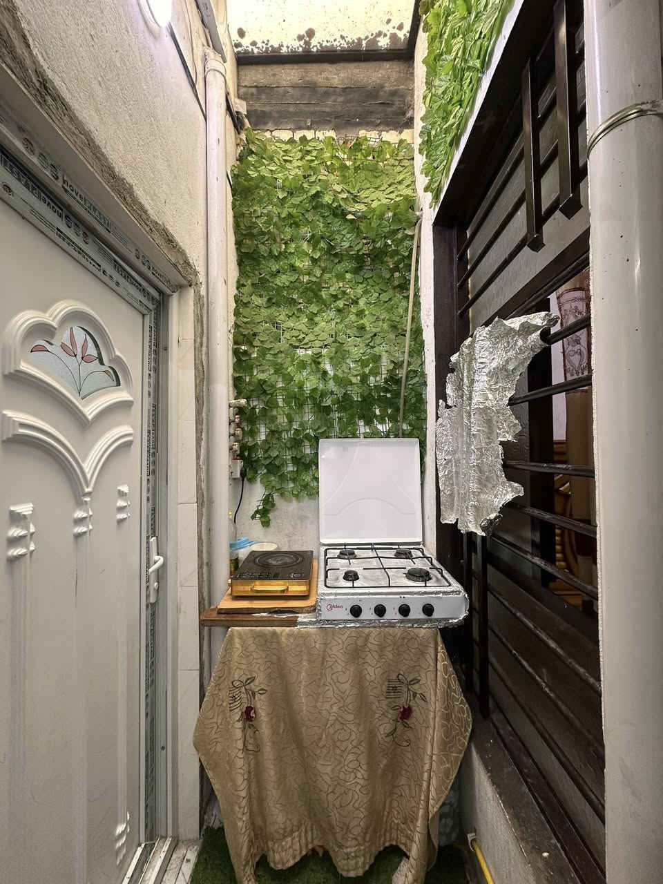 المساحه 75 م طابو زراعي النجف ملحق ميسان قرب سكلة الكرعاوي شارع الزوار

غرفة// صالة// مطبخ // استقبال// صحيات

السعر 47 بي مجال 

بناء طابوك صب اساس وسكف 
*********** اتصال واتساب موجود
