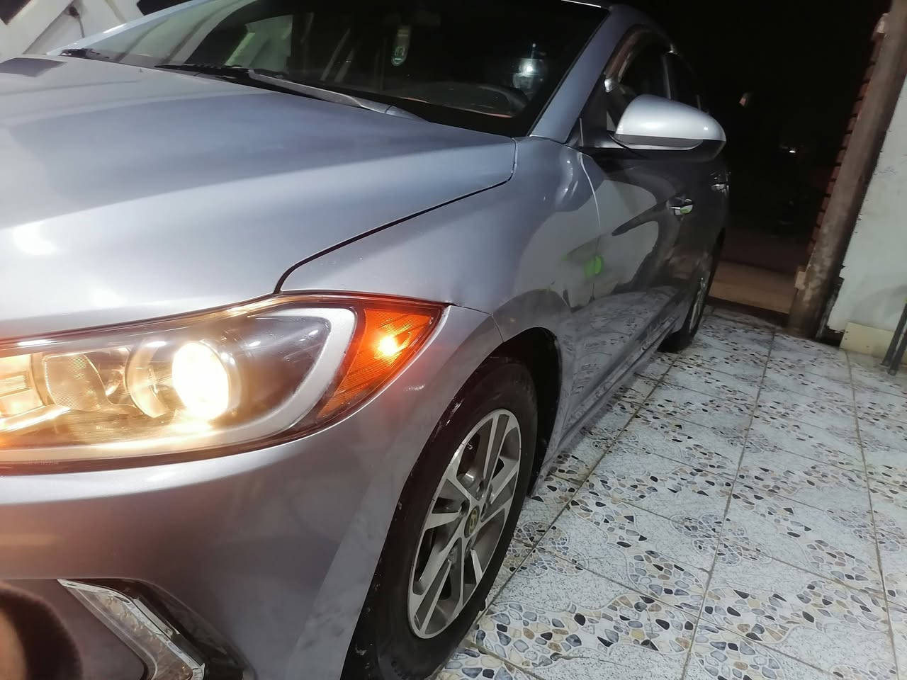 سلام عليكم النترا 2017 وارد أمريكي مكينه 2000 دوش رقم بغداد المراواس ب اوبتما مكاني الفلوجه *********** ***********
