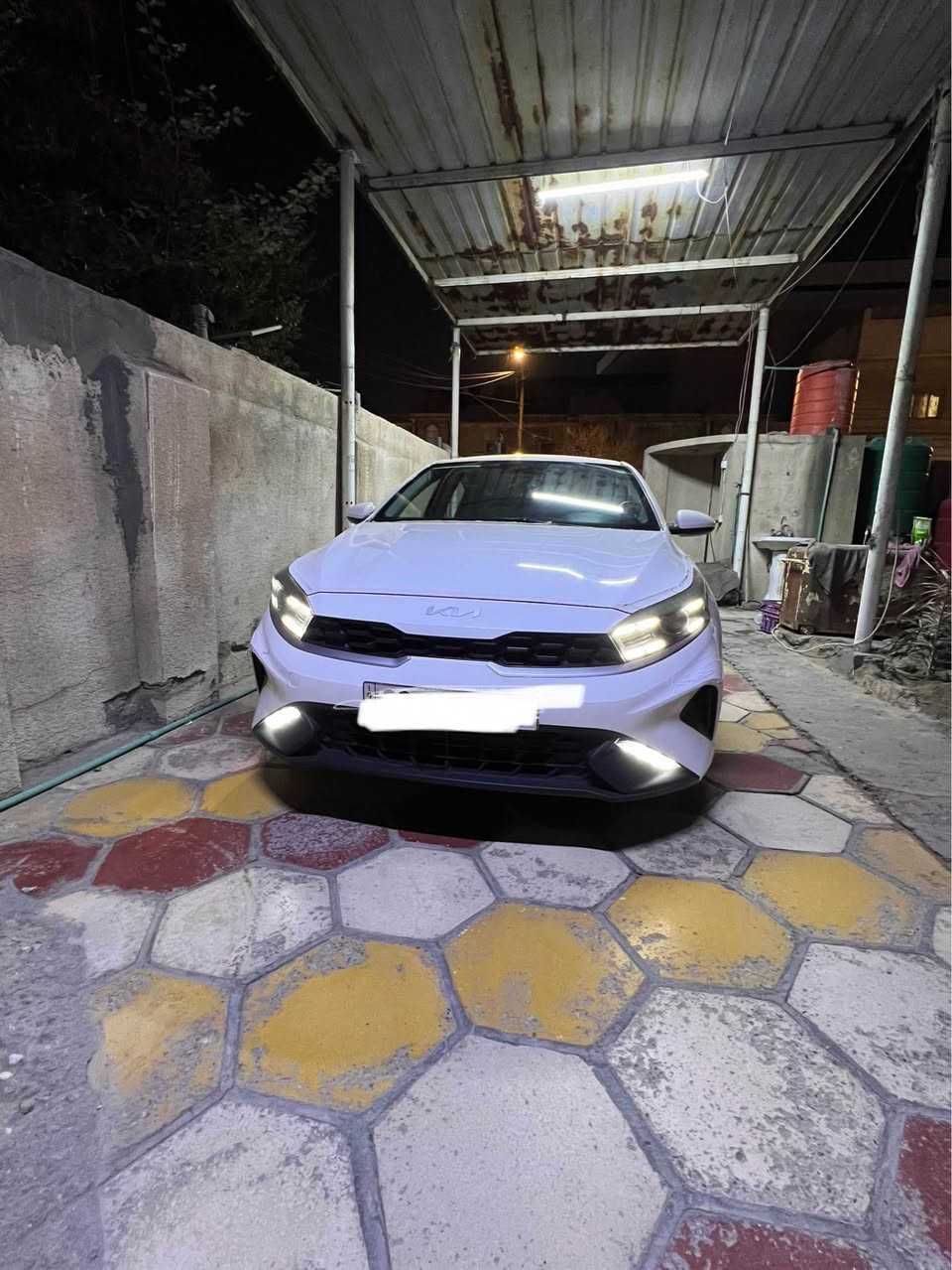 سلام عليكم سيراتو مديل ٢٢رقم أربيل كفاله عامه رقم هاتف *********** البصرة, العراق
