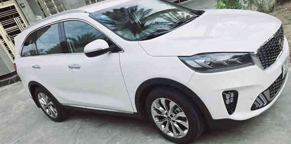 رقم كربلاء الماني بسمي 

موديل ٢٠٢٠ 

لون ابيض 

دبل شباك شكل الجديد 

٦ سلندر ٧ راكب 

فوووووول مواصفات بدون فتحة 

بصمتين: تشغيل وتقفيل 

الباب الخلفي كهرباء 

بردات خلفية اصلية 

كشنات جلد اصلي لونين 

كشنات ٢ كهرباء 

شاشة كبيرة اندرويد 

كامرة دوارة اصلية 

حساس امامي وخلفي 

مري شفط مع القفل 

جي : بي: اس: خرائط طرق 

اريل ابيض طيارة 

كيجات السرعة زئبقية 

شاشة الدشبول الكترونية 

تحكم استيرن فول 

حاكية : ابلوتوث: اوكس 

نظام ايكو درايف 

اضواء ترحيب بليدات 

علامة سورنتو بلدوسة 

تبريد ابيانو لمس 

تبريد ٣ قطع ثلج 

مانع انزلاق وانحدار 

شاشة اعطال بلدشبول 

لد امامي وخلفي 

لايت زنون اصلي 

اشاير بلمري 

يدات نيكل اصلي 

ويل اكروم ١٩

تخم تاير جديد لك 

ماشية 105 الف اصلي 

كير ومكينة وصدر وحدادية وتبريد كفالة عامة 

مكفولة بدون قطرة صبغ وبدون ضربة وتبديل واشخوط فقط بارد شبر بالباب الخلفي 

سيارة نظيفه من زيرو عدنة على ادينة 

سيارة جاهزة مابية اي نقص 

 البصمة الثانية ممستخدمة// كتلوكات الشركة موجودات 

السعر 270$

***********
