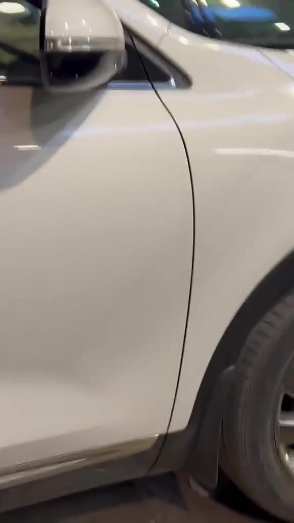 السلام عليكم للبيع كيا سورنتو ٢٠٢٠ خليجي مواصفاته معروفه مكفوله من الصبغ عدا شبر الباب خلف الصدر السعر ٢٥٠ $بيه مجال مكانه في الصويره *********** وووط٦ ***********
