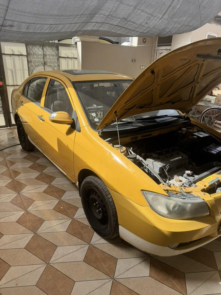 للبيع فقط
ليفان ٦٢٠  .2013 مكينه كورلا تدفئه+تبريد خير من الله تجي تفحص وتشوف تخم تاير رقم بغداد سنويه ٣١  كفاله من الصبغ والضربه 40 وبيها مجال قليل ***********
