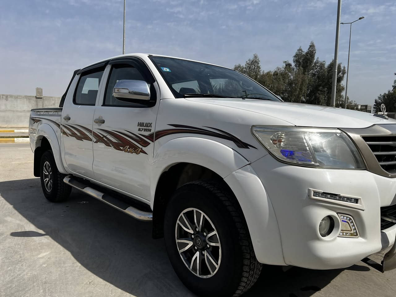 فور ويل موديل١٤ رقم واسط مكفوله من كلشي بيها بارد مكانين فقط السيارة جاهزة من صدر وتاير مابيها اي مصرف ماشيه ٢٨٠
محرك وكير كفاله سعرها ٢٢٨ مجالها بسيط


**إذا كنت صاحب هذا الإعلان وتريد حذفه لأي سبب، رجاءا أرسل رسالة إلى الدعم الفني**