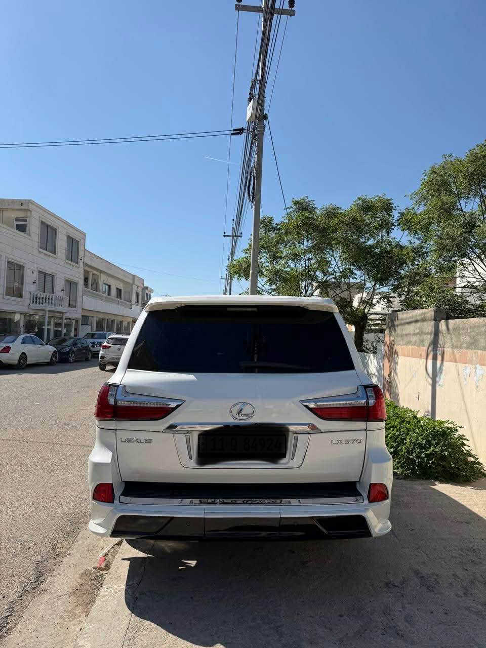 لێگزز ٢٠٠٩ فول فول مواسەفات
شکل گۆڕاو بۆ ٢٠٢١
سەیارەکە دوبەیە 
بێ سبوغە 
بێ دەعم و لێدران 
سەیارەکە تەواو جایزە 
هەموو شتی بە شەرتە 
کارەبای گێڕ مەکینە 
دەبڵ ئەکسل هەمووی بەشەرت 
بێ سبوغ 
١ دینار مەسروفی نیە 
سعری /230$ محامەلە 
گۆڕینەوە ناکەم 
ژمارەی خاوەن /
*********** أربيل, العراق
