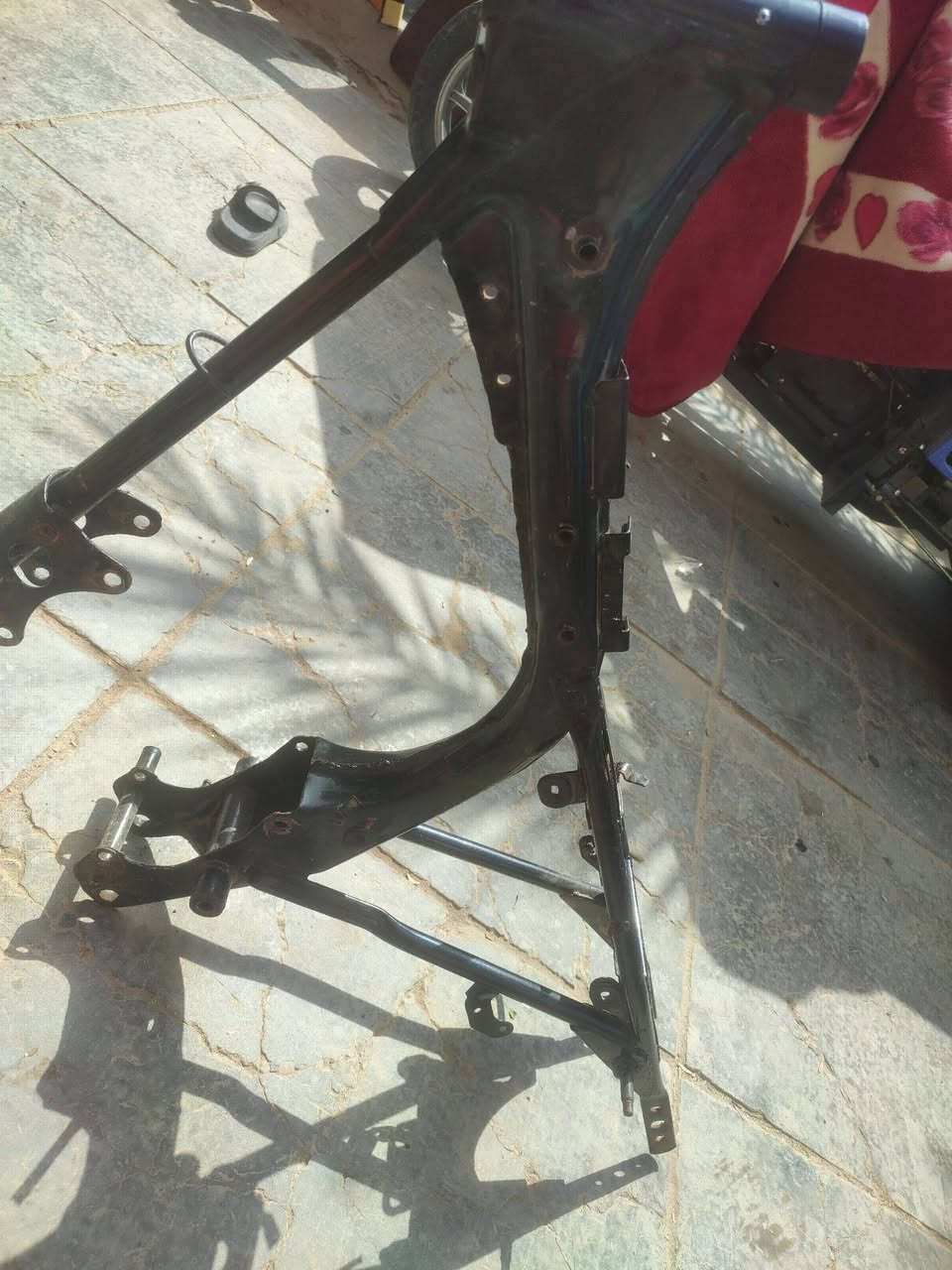 شاصي للبيع موديل  ٢٣نامه اصلي اوراق ستنساخ  شاصي لاعواج ولالحيم مكفول ***********
