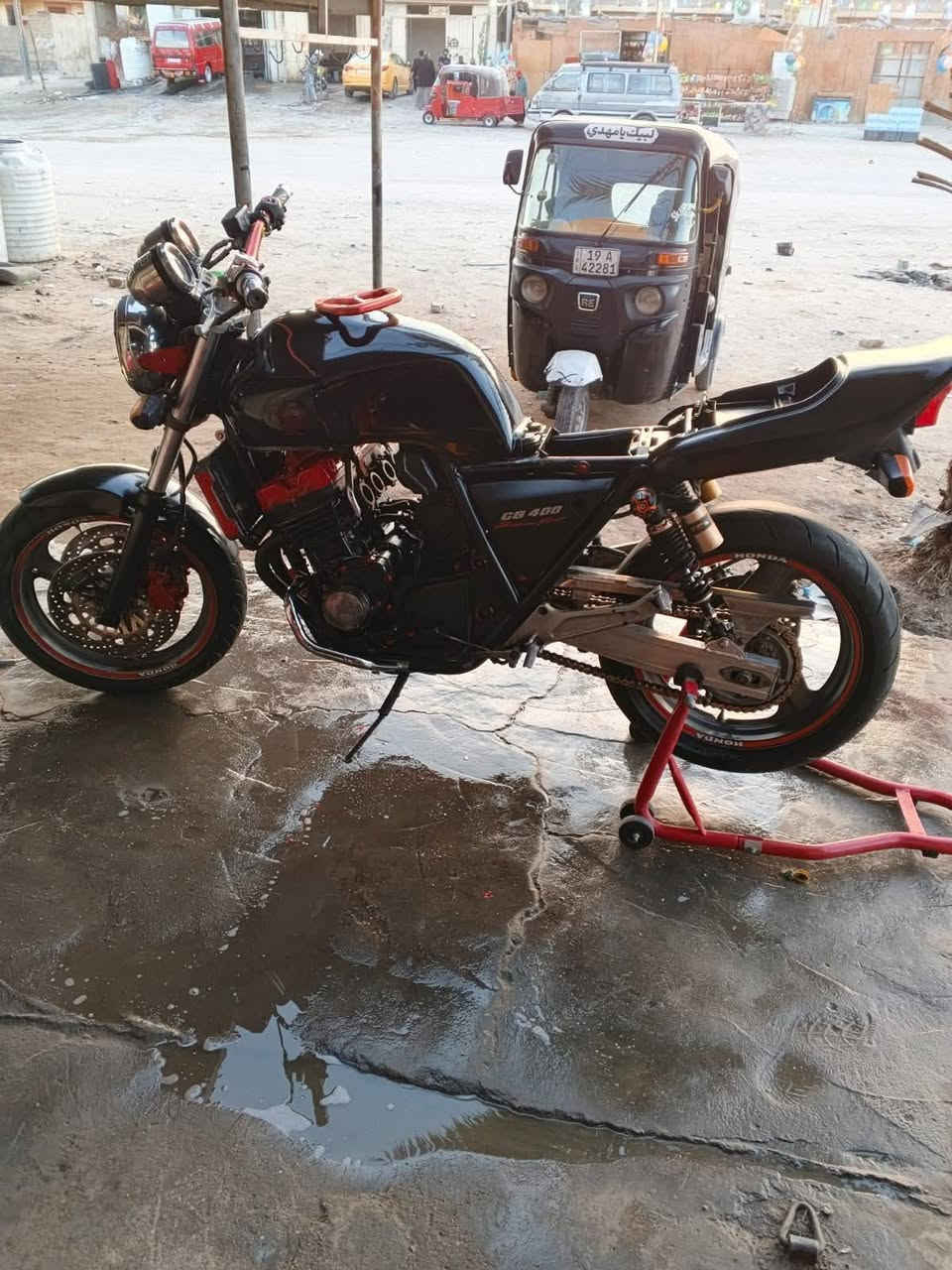 سلام عليكم دراجة cb4 400 جيل اول 16 للبيع  مكاني كربلاء السعر 1250
*********** واتس اب فقط كربلاء, العراق
