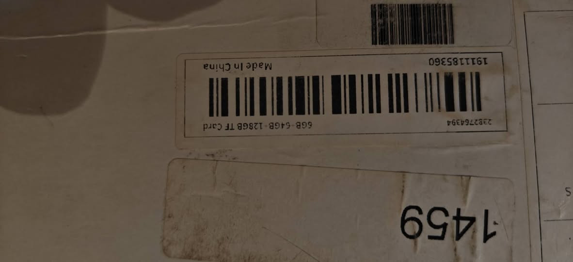 للبيع لابتوب صغير بحالة ممتازة وشغال 100% بنظام ويندوز نظيف جداً. يجي وياه قلم اللمس الخاص بيه. الشاحن ضايع بس متوفر بالصناعة. السعر 150 ألف دينار عراقي. 💻🖊️✨
للتواصل: *********** مكاني الدورة - كفاءات الصحة.
