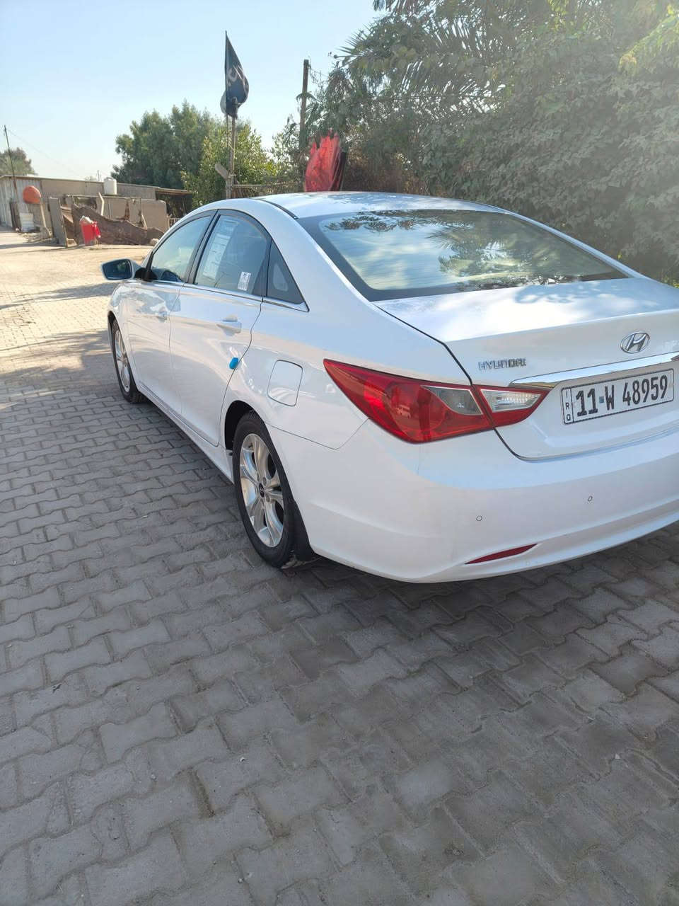 السلام عليكم للبيع سوناتا 2012خليجي محرك 2400دوش رقم بغداد دولي بأسمي محرك كير حدادية تبريد تدفئة تخم تاير سياره جاهزة من كلشي مابيها اي نقص سيارة مال جناي السعر 138 وبيه مجال للشراي المكان بابل ***********
