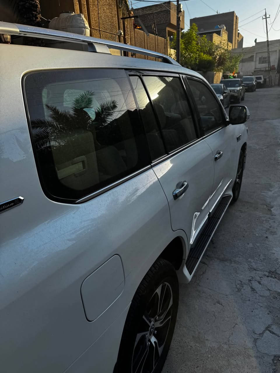 الأند كروز ؛ شركه فطيم 6V 

موديل 2021

ختم تاير جديد 

شاشه أمام و خلفيه
              🔥🔥رقم سياره أربيل أربع ارقم مميز 🔥🔥

ممشاه 84000

*********** بغداد, العراق
