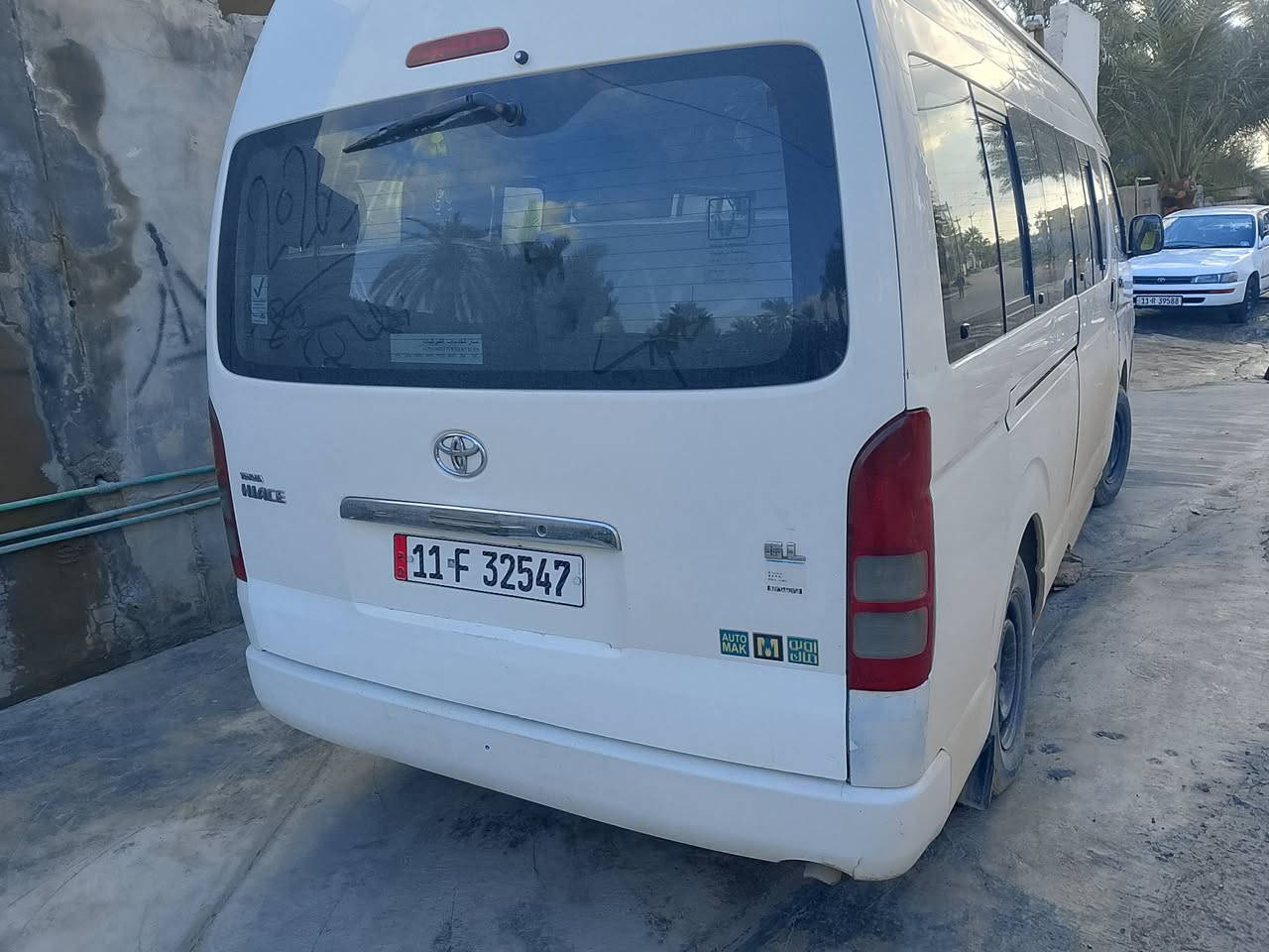 السلام عليكم البيع سيارة مديل9بغداد نكليزي سعر 190بيهة مجال رقم صاحب السياره ***********تصال ديالى المقدادية
