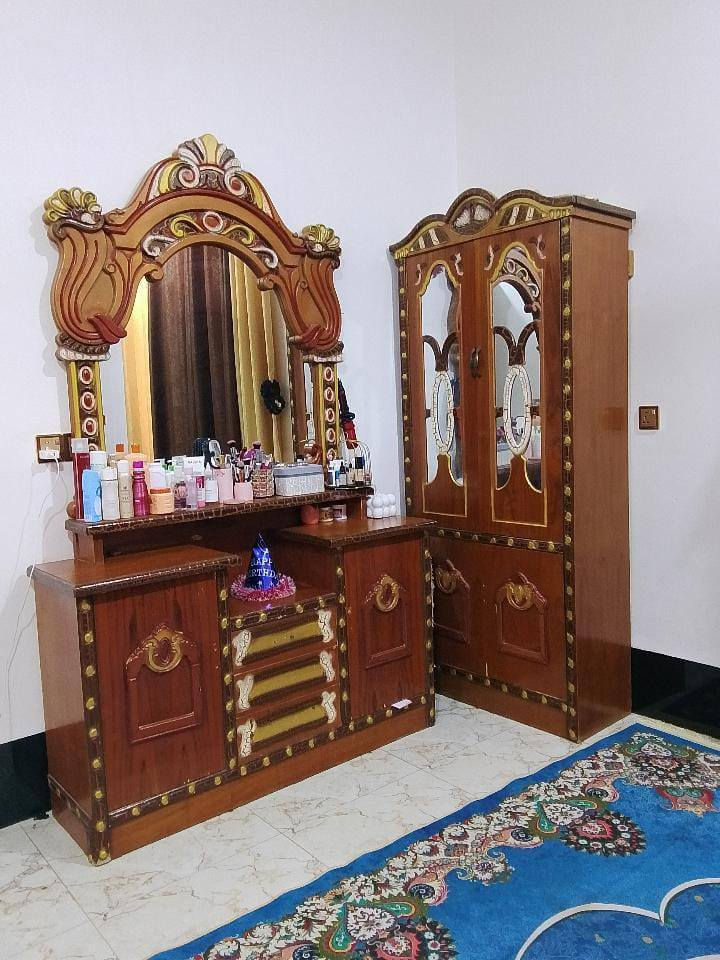 السلام عليكم غرفه صاج تسگام ونظيفه للبيع السعر مليون ونص وبيهه مجال


**إذا كنت صاحب هذا الإعلان وتريد حذفه لأي سبب، رجاءا أرسل رسالة إلى الدعم الفني**