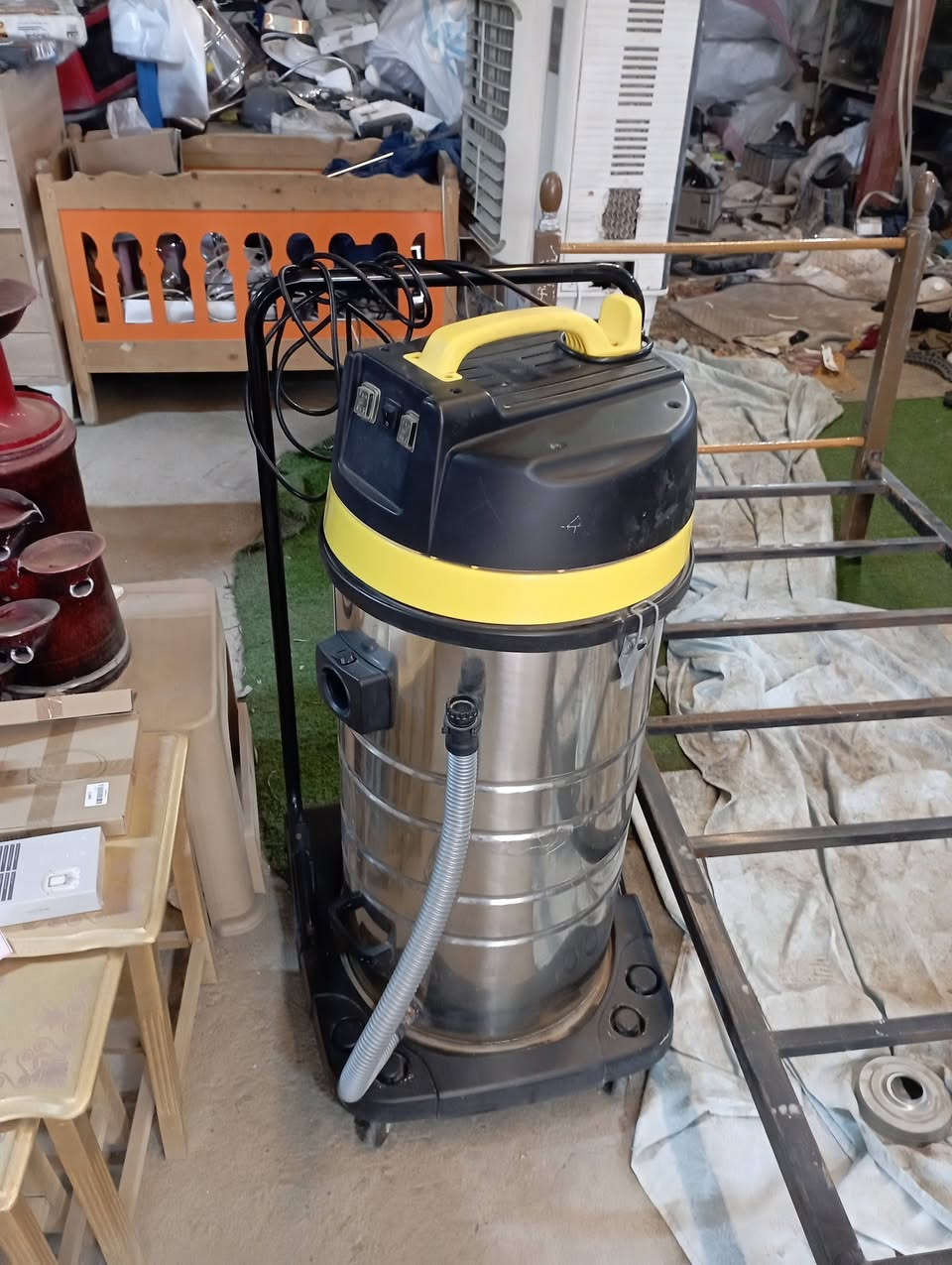 اغراض منزلية للبيع كلمن وسعره المكان البكرلي قرب الملعب فرع مدرسه ابن طاووس مجمع دبي


**إذا كنت صاحب هذا الإعلان وتريد حذفه لأي سبب، رجاءا أرسل رسالة إلى الدعم الفني**