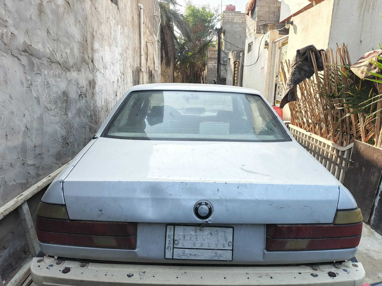 سلام عليكم 
بيئم شوفه عينك بيها نواقص سعرها ٢٣ وبيها مجال للشراي مكاني كربلاء 
***********
