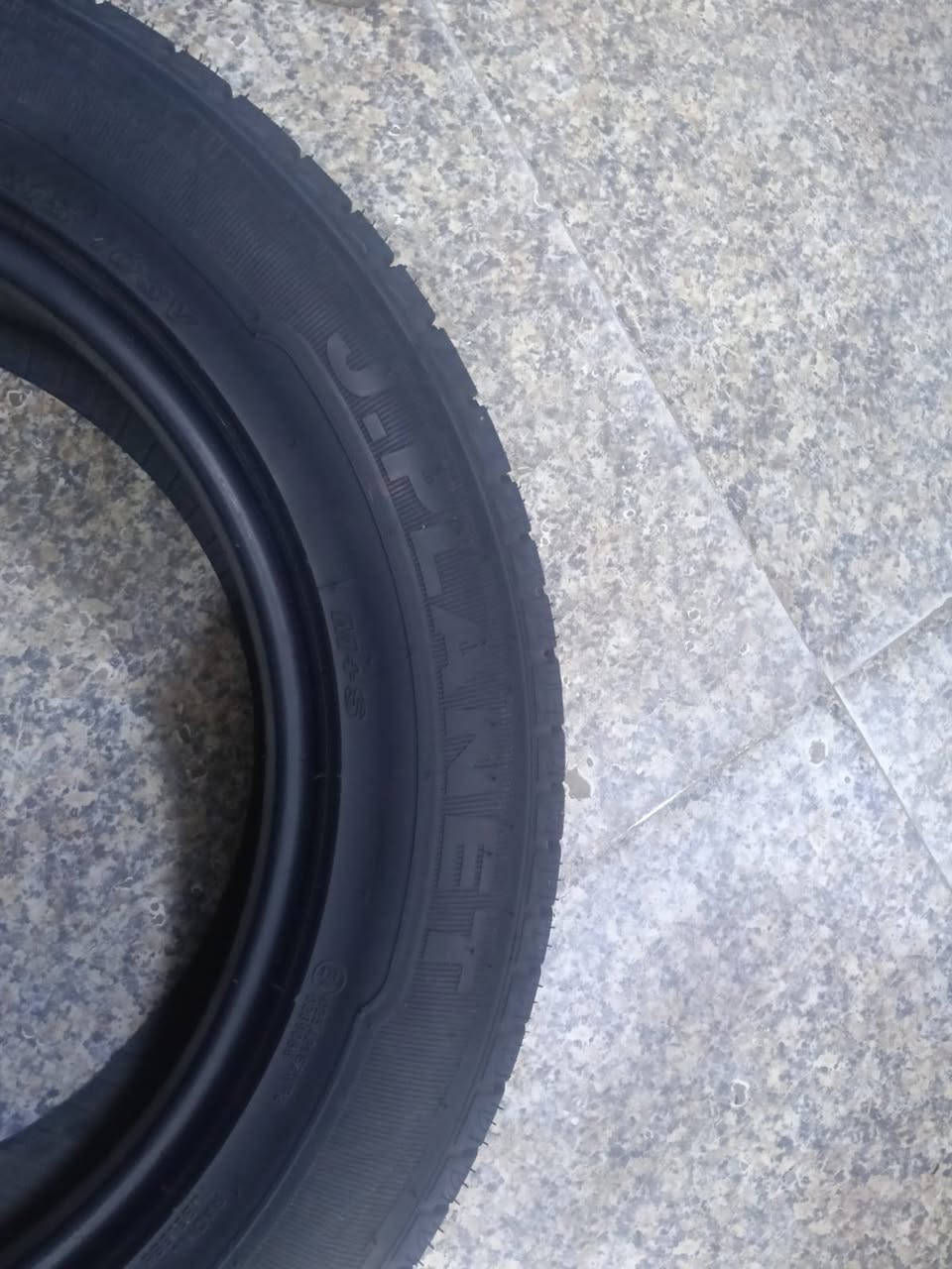 للبيع 235/60R18
/


**إذا كنت صاحب هذا الإعلان وتريد حذفه لأي سبب، رجاءا أرسل رسالة إلى الدعم الفني**