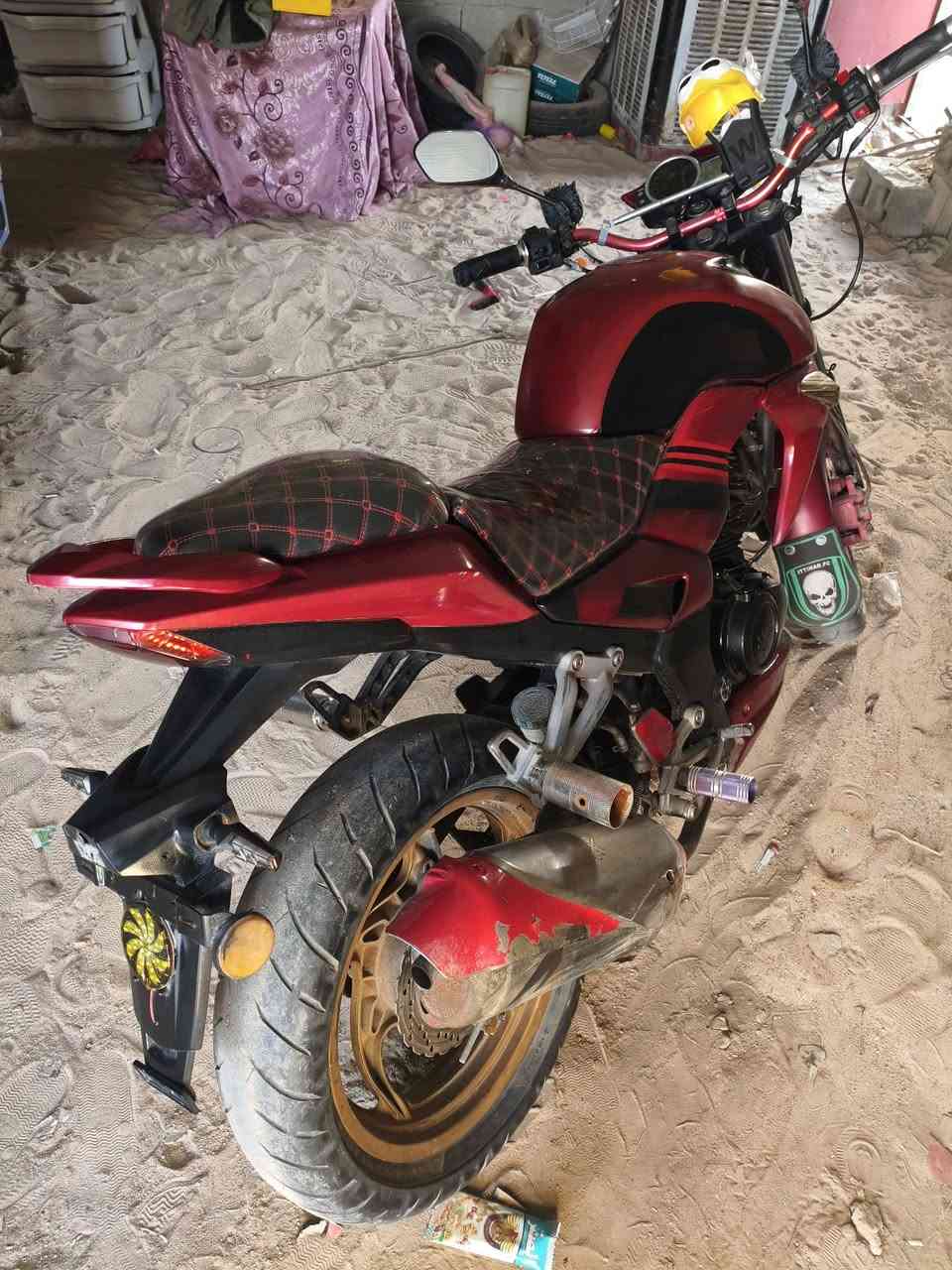 سلام عليكم دراجه سايم بطح موديل 17 دراجه كامله مابيه اي نقص اوراق كامله حته كمرك مدفوع تجي تفحص وتاخذ سعرها 800 الف وبيهاا مجال حك الجيه مكاني واسط الصـويره
رقم الهاتف ***********
