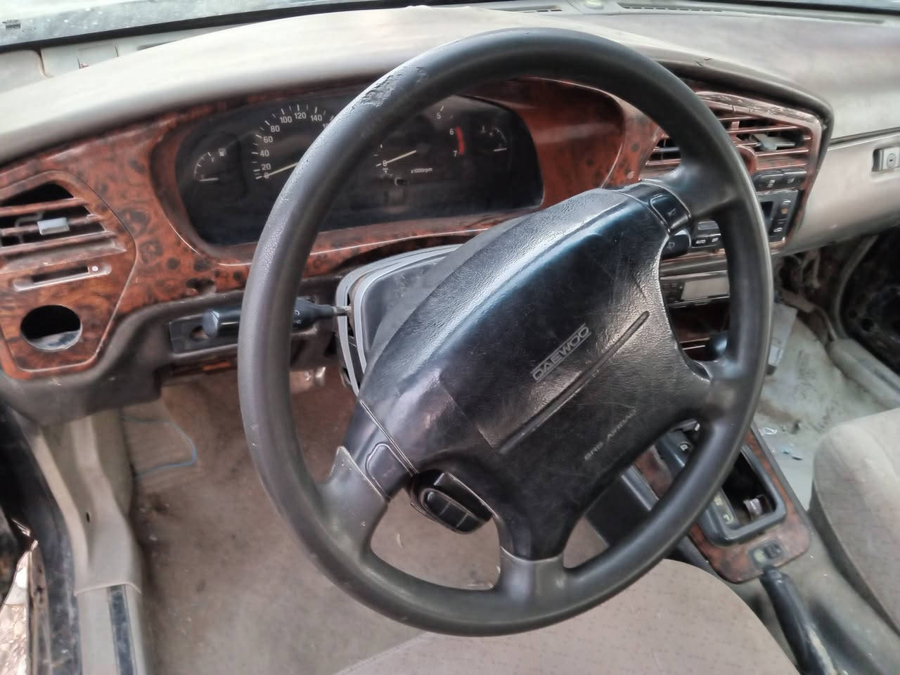 اسلام عليكم دايو مسجله ابيع مكفوله فقط محرك كير كهربائيات كلها شرط اوتوماتيك اسعر12مراس يرهم حسب هاتف ***********
