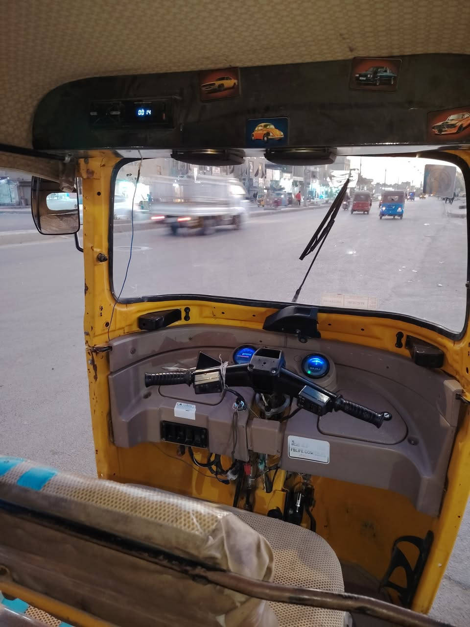 سلام عليكم تكتك موديل 2019 شهر 11رقم وسنويه تحويل لا تنقيص ولا تبخير السعر 5800عنوان مدينه صدر قطاع 18 يريدها اتصل ***********
