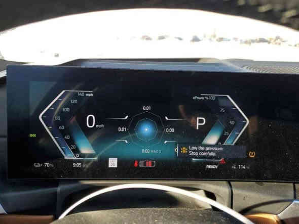 السلام عليكم 
2024
i4
كهربائية بلكامل
ماشيه 18 الف فقط
المواصفات 
بصمه 
شاشه متصله 
كامره 360
رادار 360
داخل مشمشي
السياره كلين عدا حار بل صندوق
فول اعلى فئه 
الاتصال ***********
تمشي الشحنه 480 كيلو
