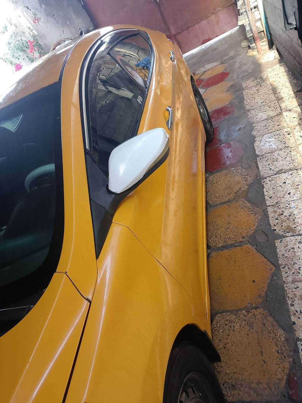 سلام عليكم الانترا البيع مديل 11رقم بصره مميز سياره بسمنه تحويل ثاني يوم مكينه غبل 3اشهر شادينه دوش تبريد شغال تخم تاير بيهه ضربه بل مدكر الأيمن وره ومرجعينه بارد السعر 95وبيه مجال  شي بسيط الشراي يخابر رقم راعيهه ***********العنوان البصره الهارثه
