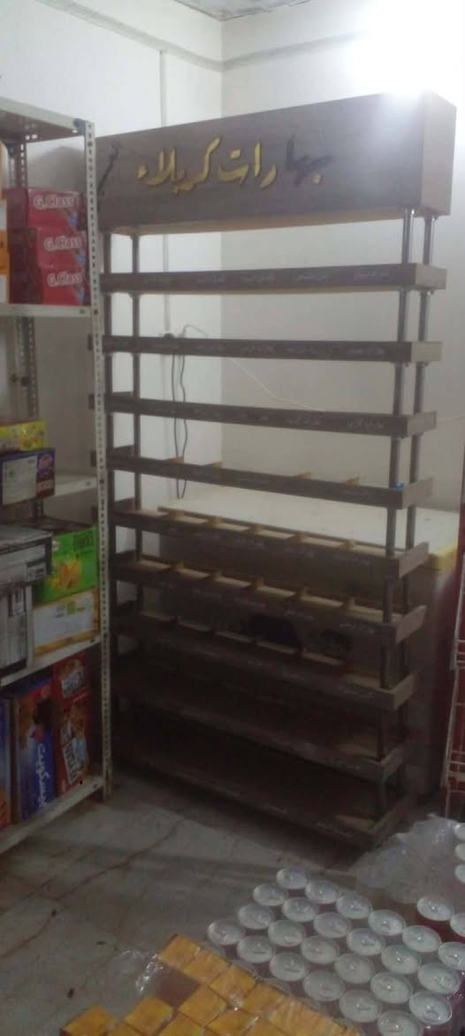 السلام عليكم مجمده نضيفه مابيه اي شي وميز لبيع


**إذا كنت صاحب هذا الإعلان وتريد حذفه لأي سبب، رجاءا أرسل رسالة إلى الدعم الفني**