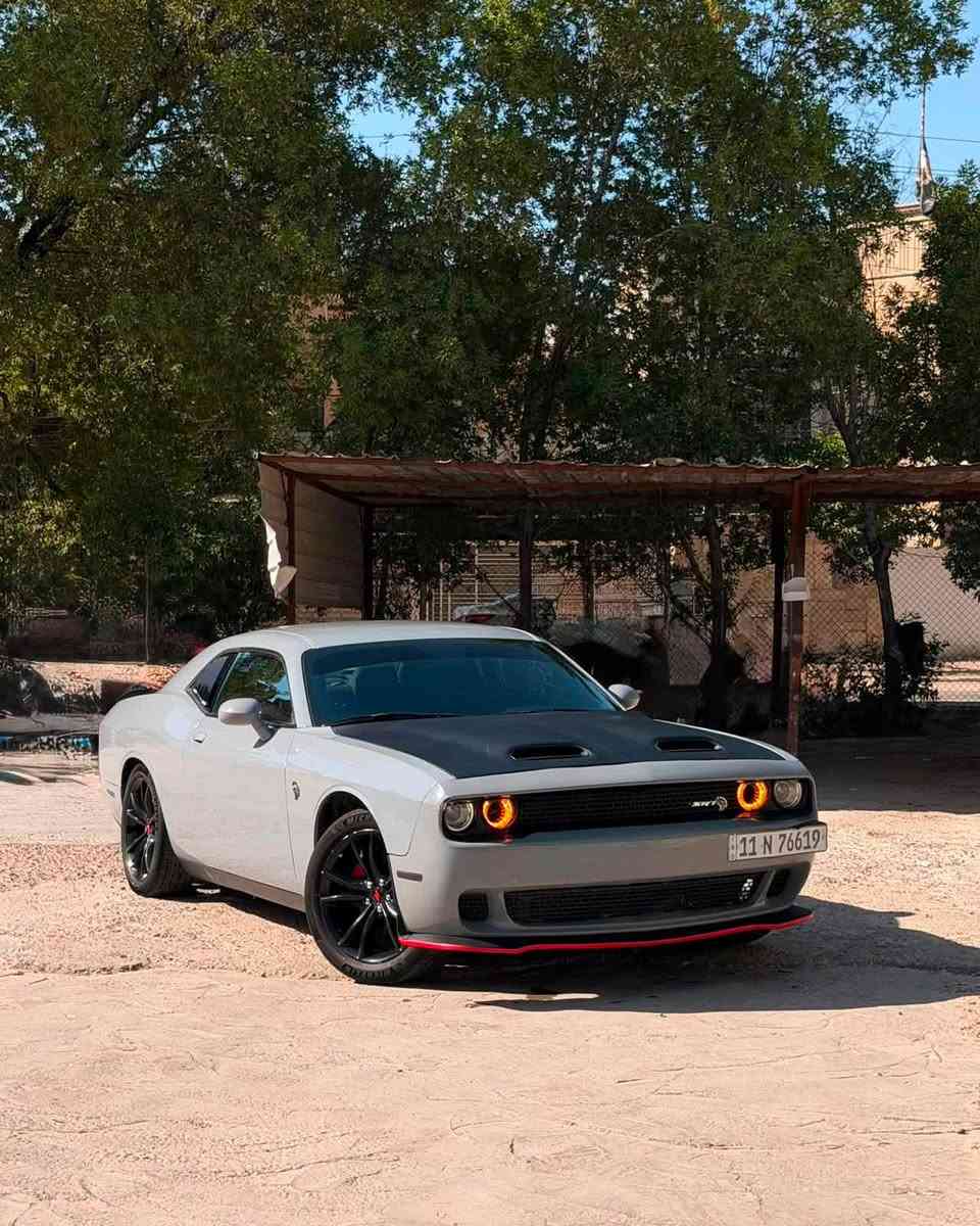 Dodge Challenger 2021 🔥
دودج چالنجر

• اللون: سموك مميز 
• المواصفات: SXT
• المحرك : 3600 - V6
• شاشة + كامرة + تشغيل عن بُعد
• باقي المواصفات المعروفة ✅
• تخم تاير مشلن 255/45/20 ويل جديد 

عليها عدسة اوزوم 250$
ادامة كاملة على السيارة

الحادث : السيارة جاملغ وبنيد صبغ فقط بدون أي إيربك
مثل ما موضح بالصور كلها باقي سليمة والسيارة مكفولة

• الممشى: 68 ألف
• المكان: السيديّة

السعر 176$ وبيه مجال

📞 *********** رصيد فقط
📞 *********** واتساب فقط
