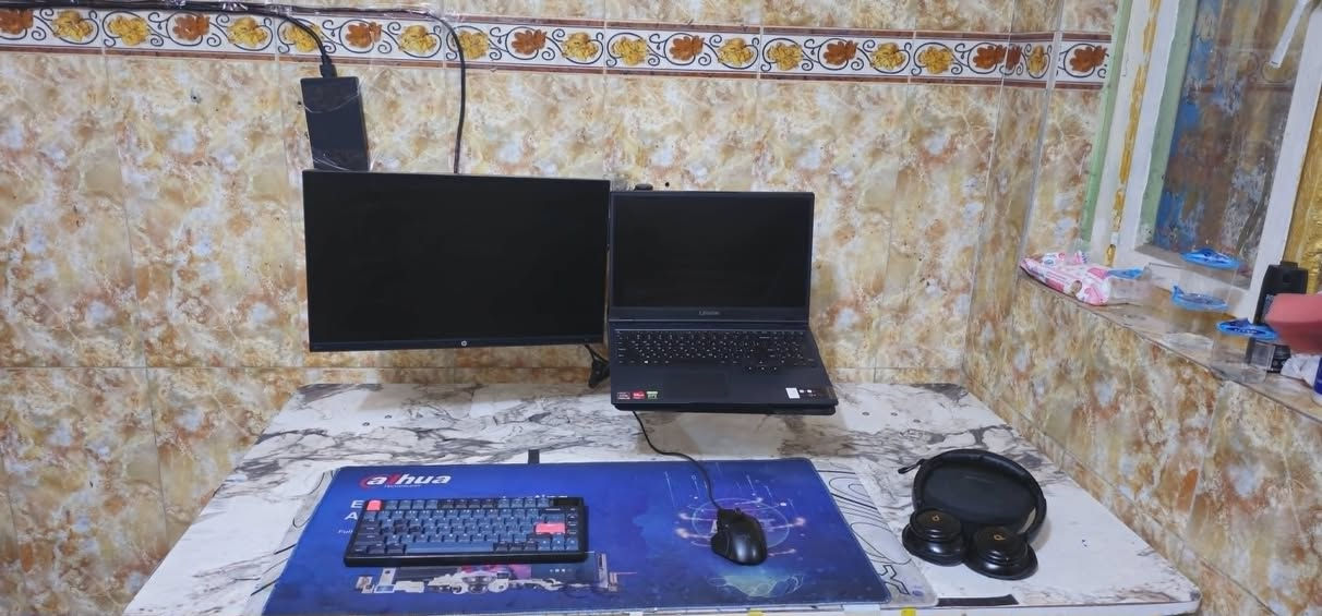 لابتوب لينوفو  للبيع
Lenovo Legion 5 15ACH6H 
Ryzen 7 5800H
RTX 3070 8GB (130W)
RAM 16GB DDR4 3200MHz 
SSD  1TB
شاشة FHD 165Hz

الملحقات
شاشة: HP 1080p 60Hz  

ماوس: Razer Basilisk V3

كيبورد: AJAZZ AK832 Pro

حامل لابتوب شاشة ثنائي

يد: Xbox Series S

(جميع الكراتين موجودة)
مكان: بغداد
السعر : مليون 250 

*********** اخي مصطفى
