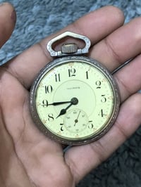 ساعة جيبيه • إطار فضة • ما تشتغل