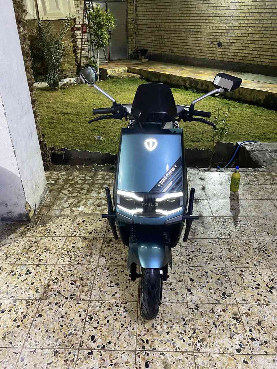 السلام عليكم دراجه شحن للبيع مديل
2025 لون زيتوني المكان النجف
للتواصل ***********
السعر 900
