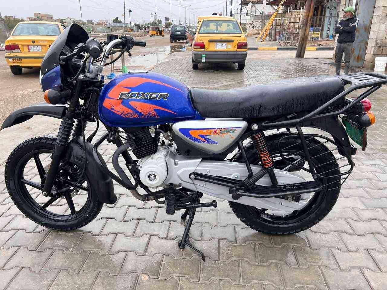 بوكسر ٢٠٢٣ أوراق اصولي مكينه مكفول مامفتوح لاصرف ولا بخار شرط المكينه مامفتوح ناعمه خرسه كهربائيات فول شغال اشاير دبل اشاره عالي ناصي سلف هندر تايرات زوج جدد شلعه معدل خير من الله سعره مليون و٢٠٠ مستعجل على بيعته عنوان حي البساتين مقابيل محكمه الشعب رقم ‏‪‪***********‬‬‏ تصال فقط
