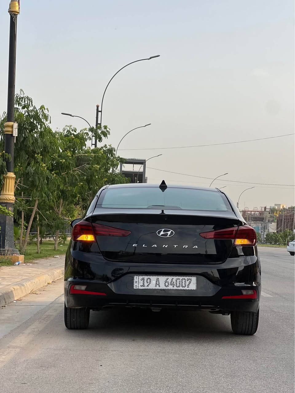 اللهم صل على محمد وال محمد 
النترى 🚙للبيع الموديل 2020 رقم كربلاء
اللون اسود 
الحادث شخط باب وجاملغ خلفي ومصبوغات بدون ايرباك بدون تبديل 
الموقع 📍كربلاء المقدسة 
السياره جديده كلش صافيه ليره عضمته صافيه نصبته حلوه من طبت للعراق لسه على ايدي
ماشيه ٨٠ الف 
نص مواصفات 
_رادارت
_اشاير بالمري 
_حساسات بالمري 
_تدفئه مقاعد +ستيرن 
_لايتات عدسه زنون +لد حاجب 
_شاشه كبيره 
السعر ١٣٥ بيه مجال قليل 
للأستفسار الاتصال على الرقم ☎️
                          *********** كربلاء, العراق
