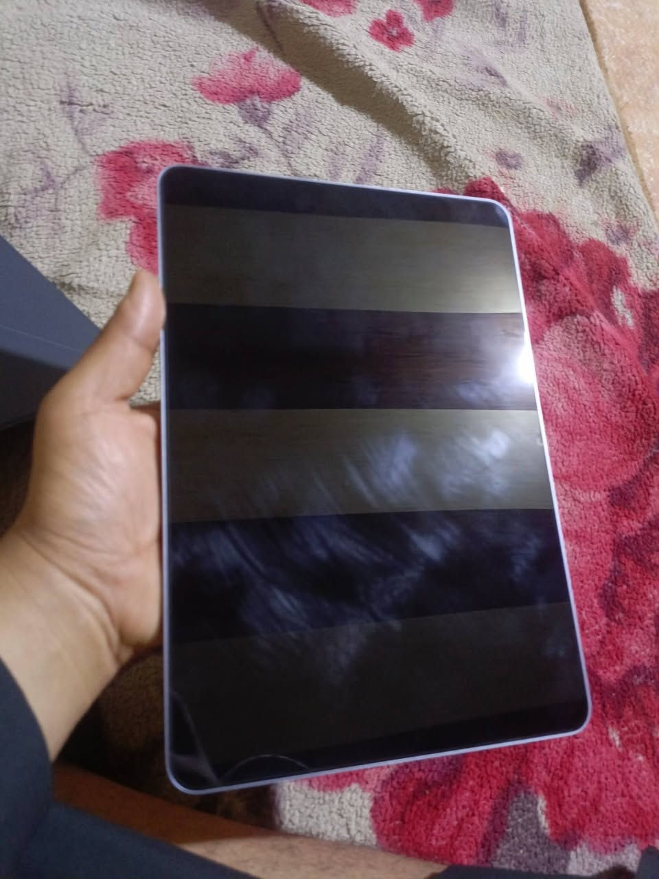 شاومي باد 7ايباد نضيف زلغ مابي كامل اغراض بي فقط شويه عواج بشاصي مامثر مبينه بصور عاوج من صفحه وحده سعره 380واتساب*********** مامتواجد فيسبوك مكاني حيانيه
