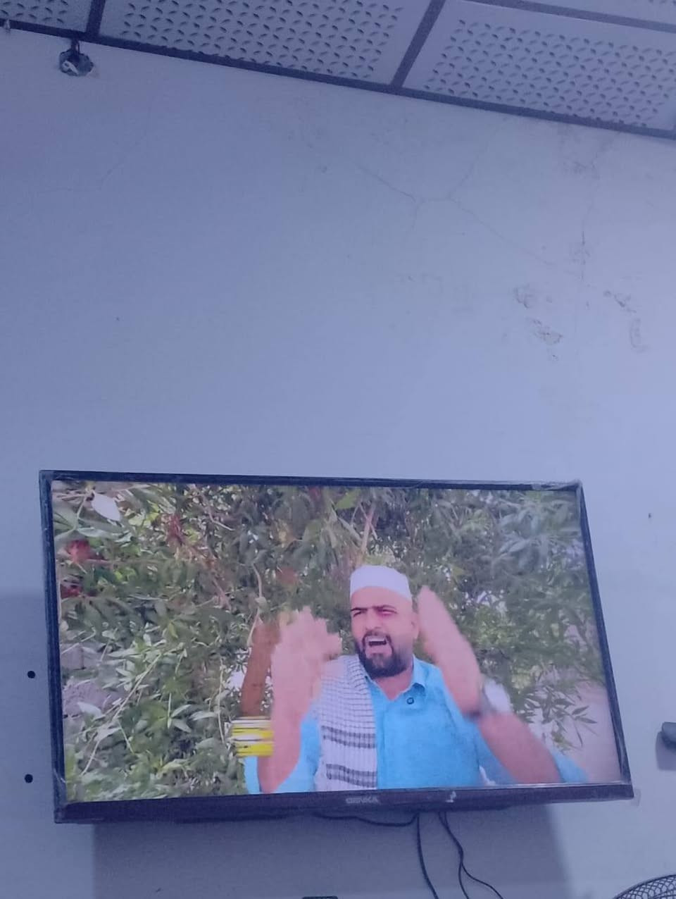 شاشه نوع دنكا قبل تشتغل على نت هسه من يبحث عن الشبكه يطلب تحديث ابيعه بدون نت حجمهة43 سعرها 160 شاشه ما داخله تصليح ابد مكانه شط العرب تنومه البصرة, العراق


**إذا كنت صاحب هذا الإعلان وتريد حذفه لأي سبب، رجاءا أرسل رسالة إلى الدعم الفني**